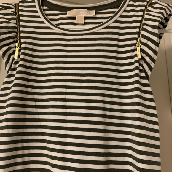 Michael Kors dress - Picture 2 of 4